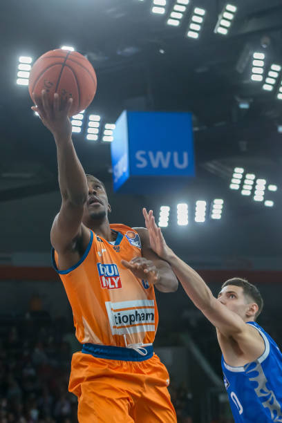 但能打硬仗 但能打硬仗